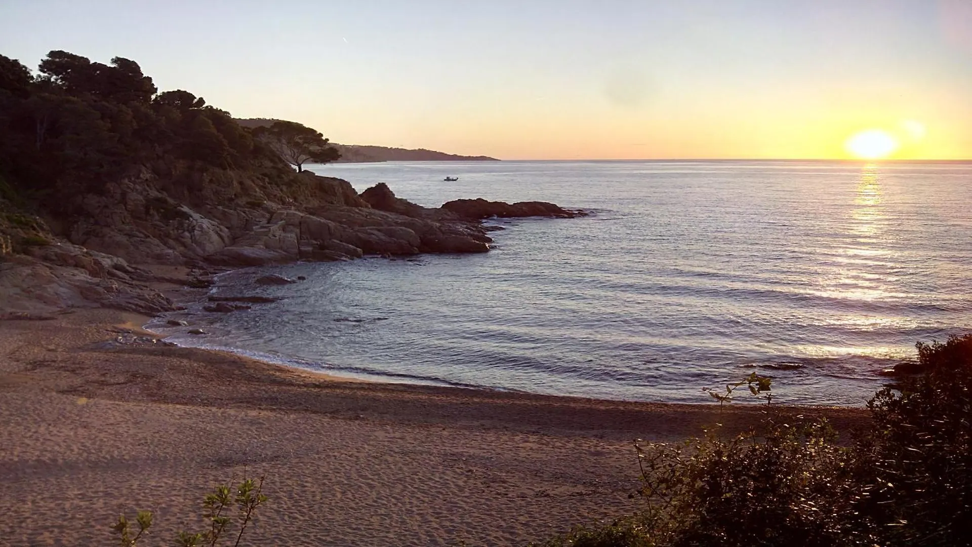 Luxury Duplex - 2 Terraces - Private Beach Tossa de Mar Spagna